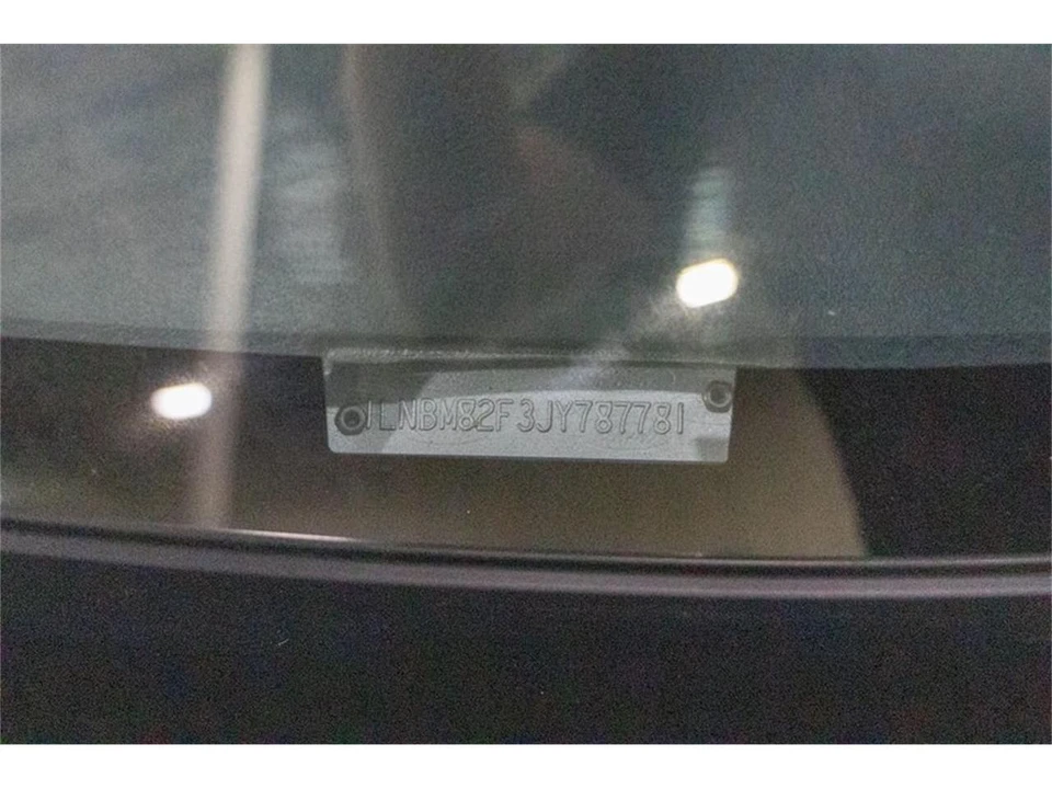 1988 Lincoln Town Car - Image 15 of 31
