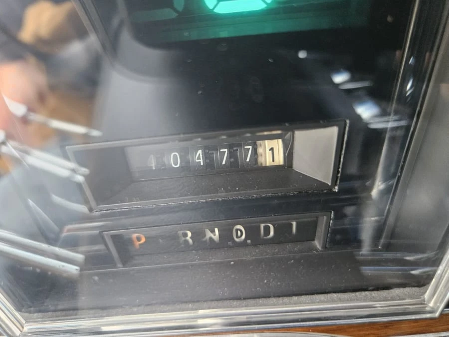 1988 Lincoln Town Car - Image 12 of 17