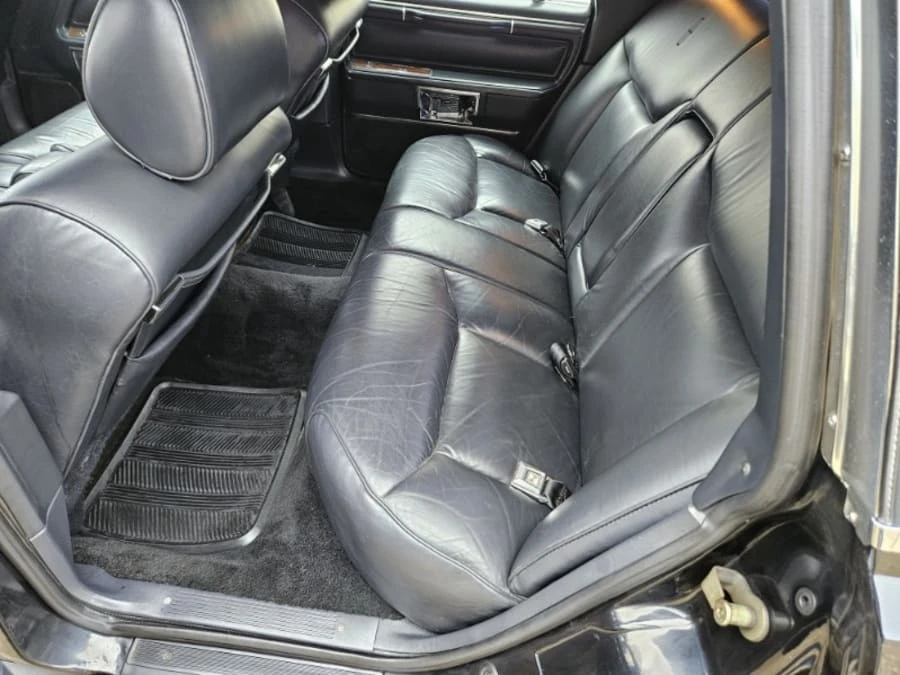 1988 Lincoln Town Car - Image 13 of 17
