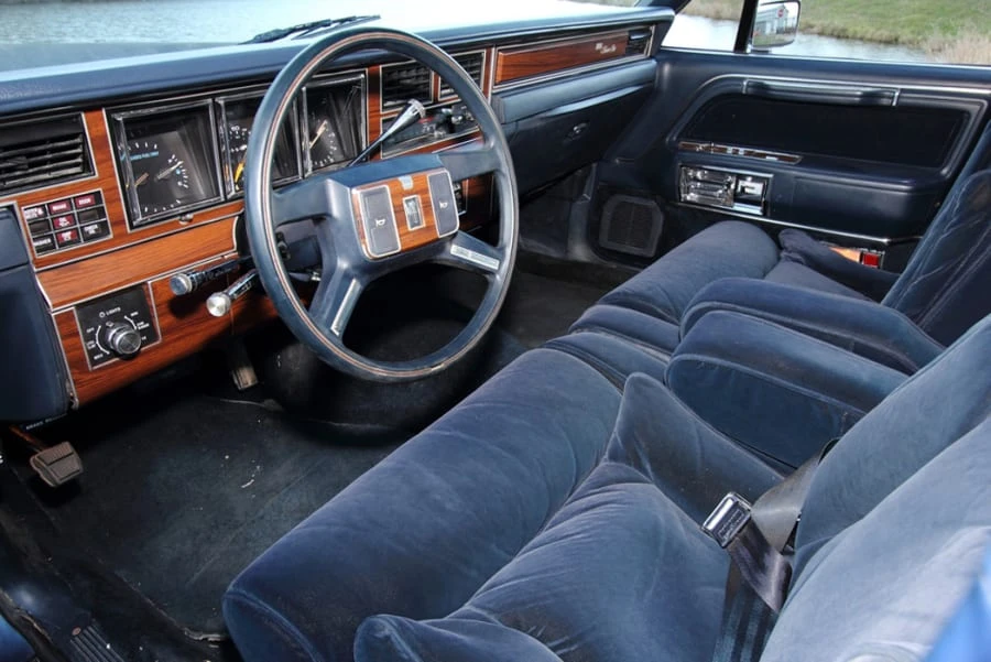 1988 Lincoln Town Car - Image 4 of 9