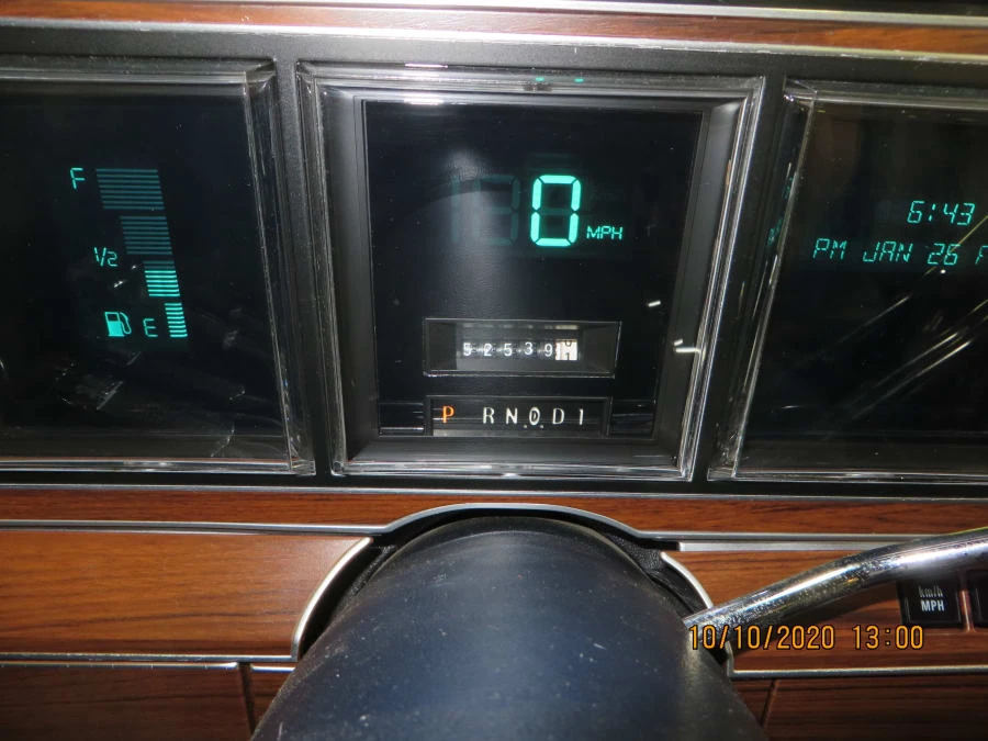 1988 Lincoln Town Car - Image 4 of 13