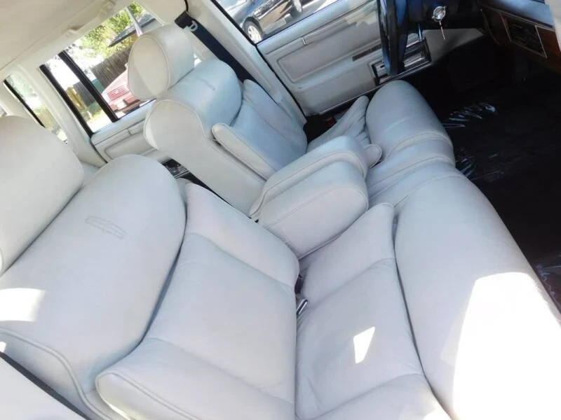 1988 Lincoln Town Car - Image 14 of 21