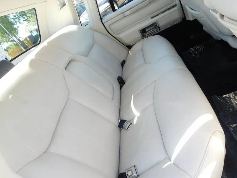 1988 Lincoln Town Car - Image 16 of 21