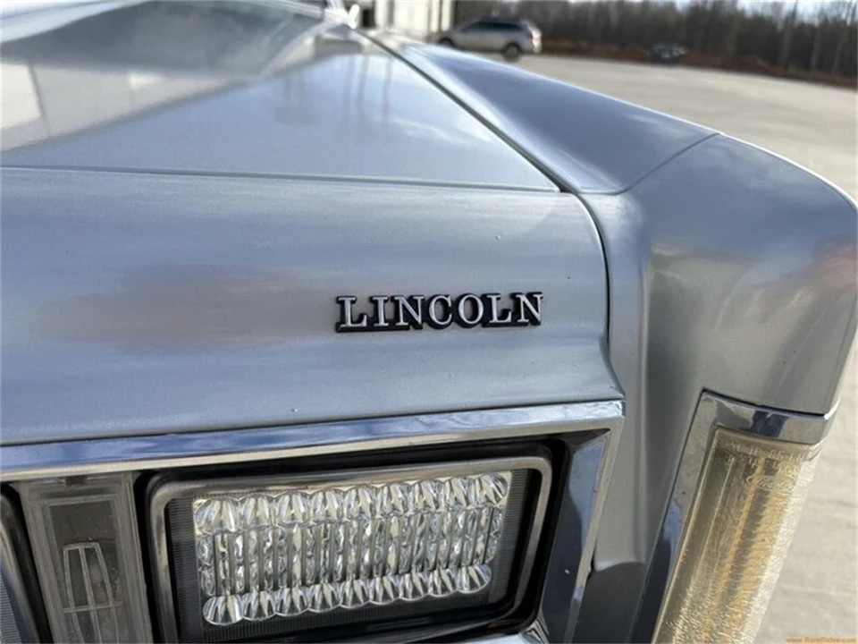 1988 Lincoln Town Car - Image 29 of 31
