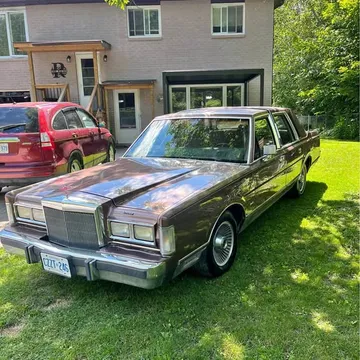 1988 Lincoln Town Car