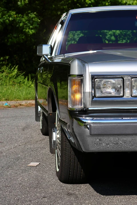 1988 Lincoln Town Car - Image 26 of 31
