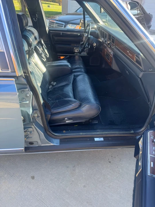 1988 Lincoln Town Car - Image 13 of 15