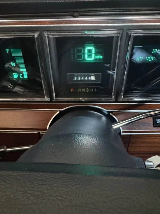 1988 Lincoln Town Car - Image 12 of 15