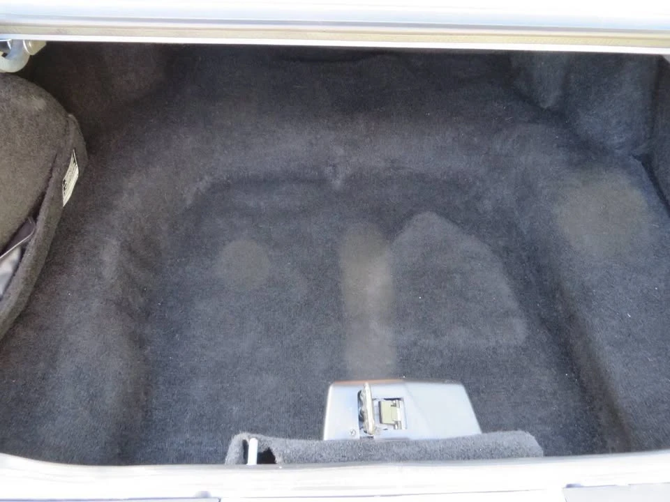 1988 Lincoln Continental Mark VII - Image 14 of 18