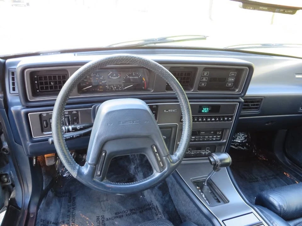 1988 Lincoln Continental Mark VII - Image 12 of 18