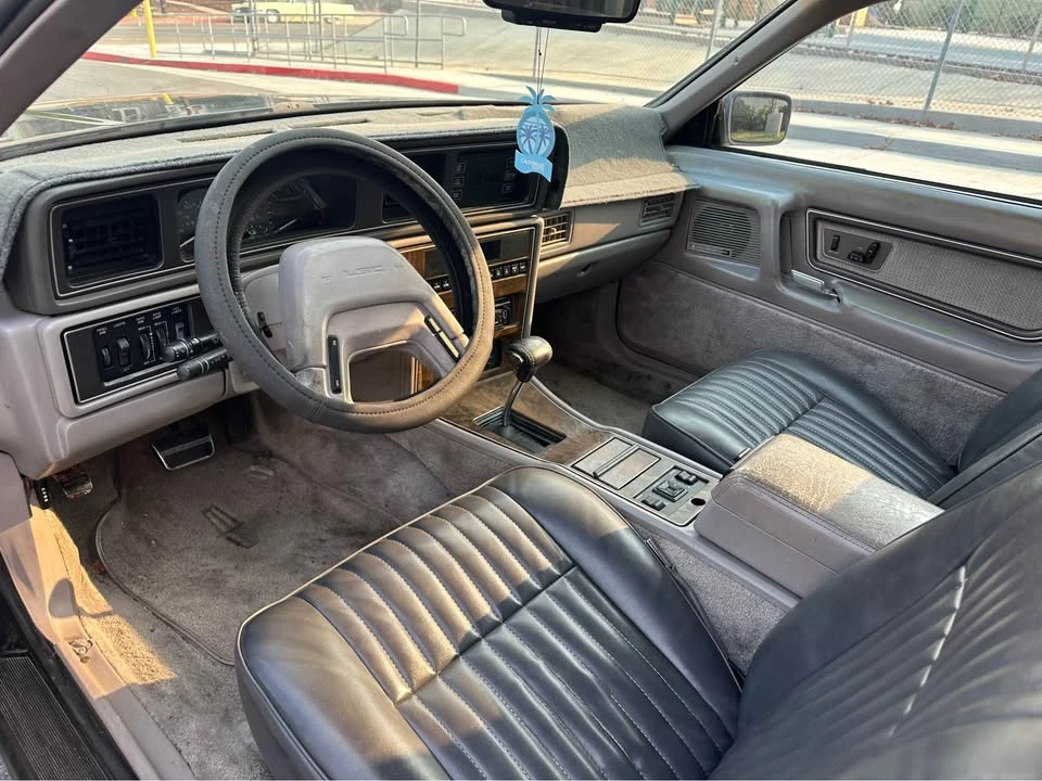 1988 Lincoln Continental Mark VII - Image 10 of 18