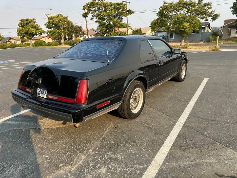 1988 Lincoln Continental Mark VII - Image 6 of 18