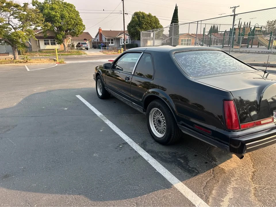 1988 Lincoln Continental Mark VII - Image 13 of 18