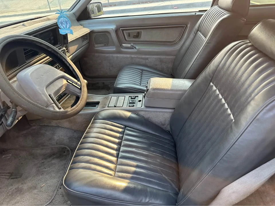 1988 Lincoln Continental Mark VII - Image 14 of 18