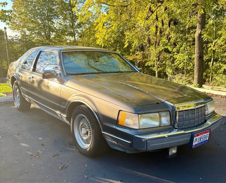 1988 Lincoln Continental Mark VII - Image 4 of 4