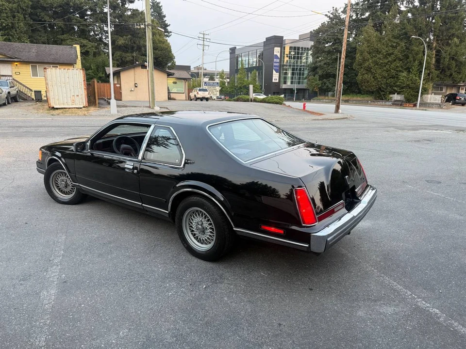 1988 Lincoln Continental 8th Gen - Image 3 of 14