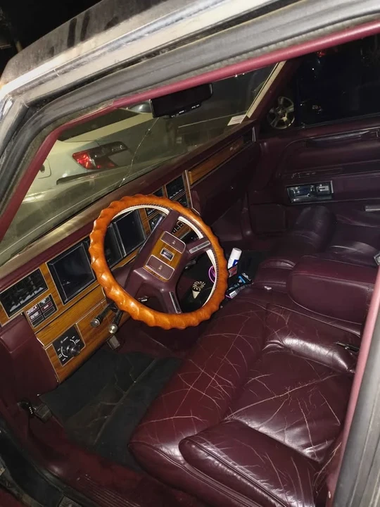 1988 Lincoln Town Car - Image 3 of 6