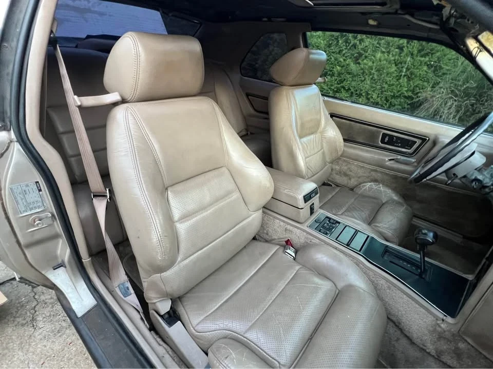1988 Lincoln Continental Mark VII - Image 10 of 16