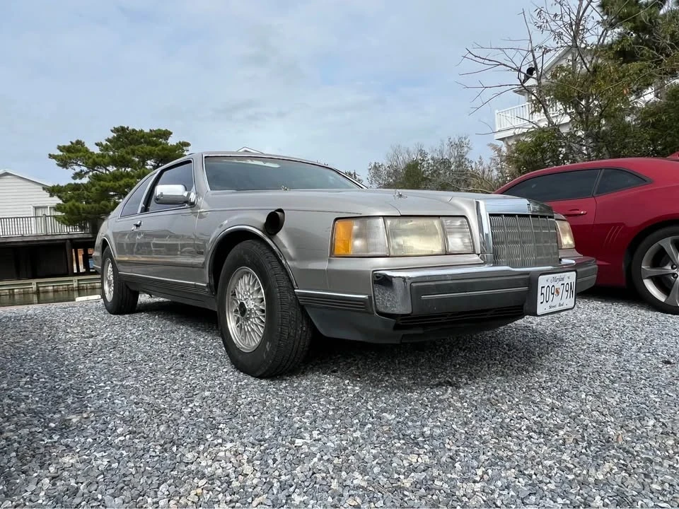 1988 Lincoln Continental Mark VII - Image 4 of 16