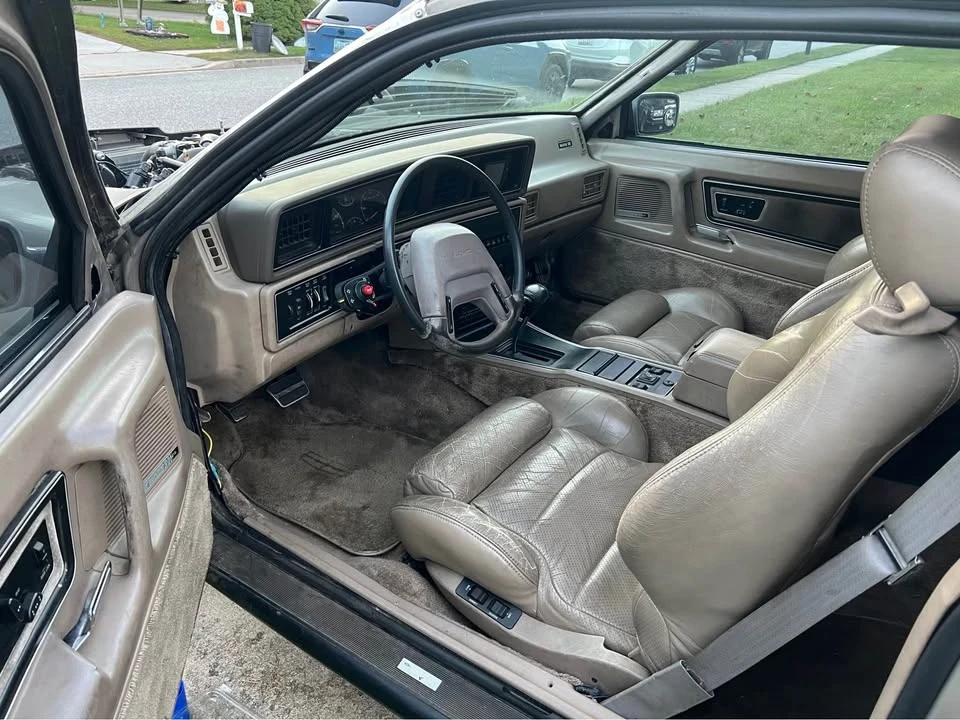 1988 Lincoln Continental Mark VII - Image 9 of 16
