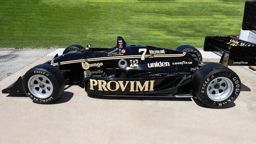 1988 Lola - Image 2 of 12