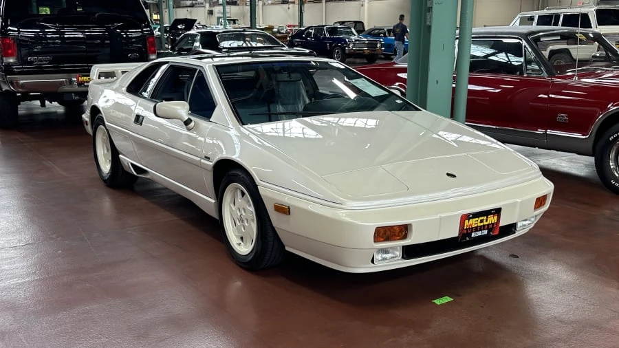1988 Lotus Esprit X180 - Image 2 of 6