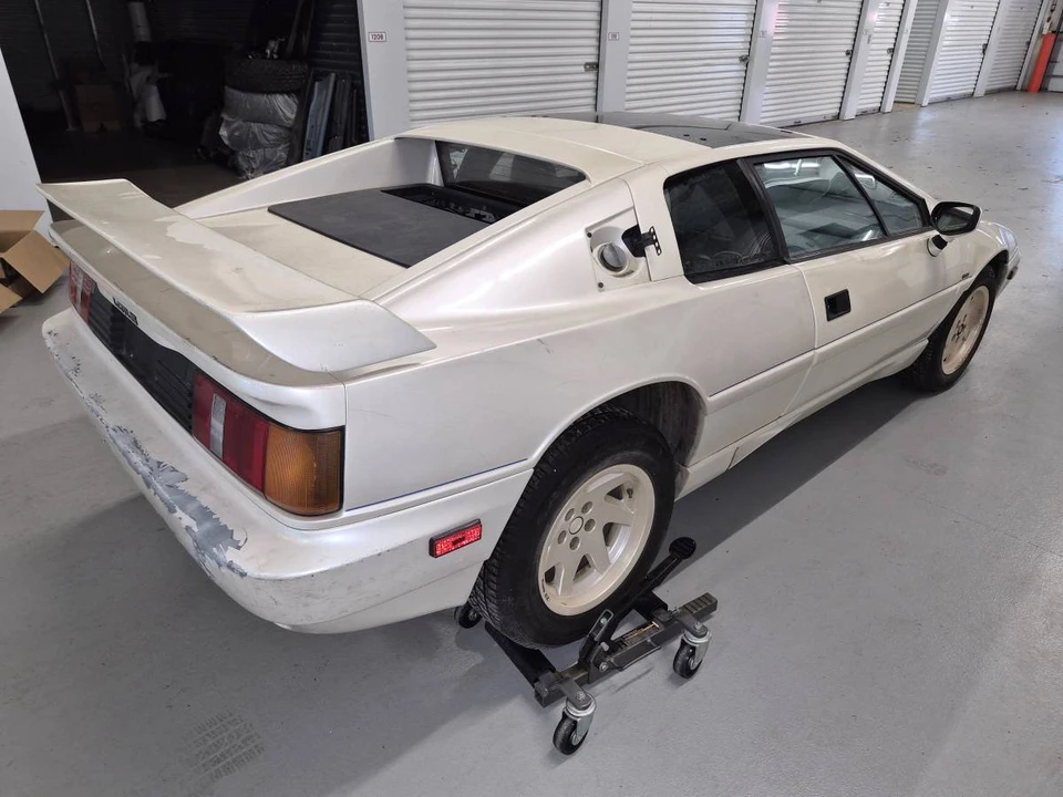 1988 Lotus Esprit X180 - Image 4 of 22