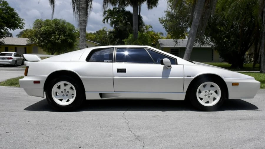 1988 Lotus Esprit X180 - Image 2 of 31