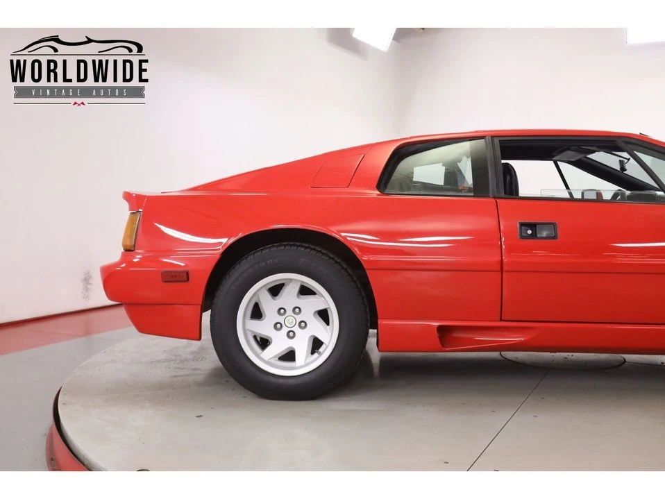 1988 Lotus Esprit X180 - Image 9 of 20