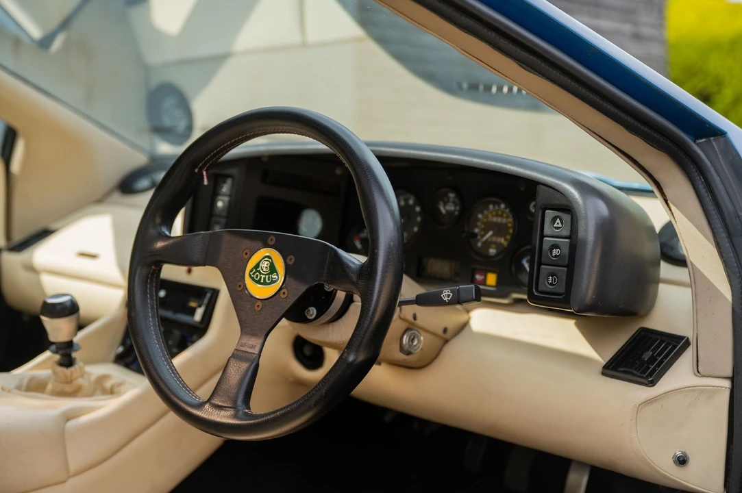 1988 Lotus Esprit X180 - Image 29 of 30