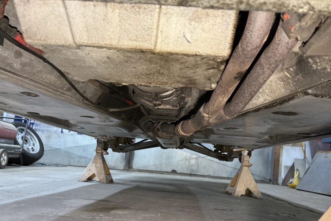 1988 Lotus - Image 7 of 8