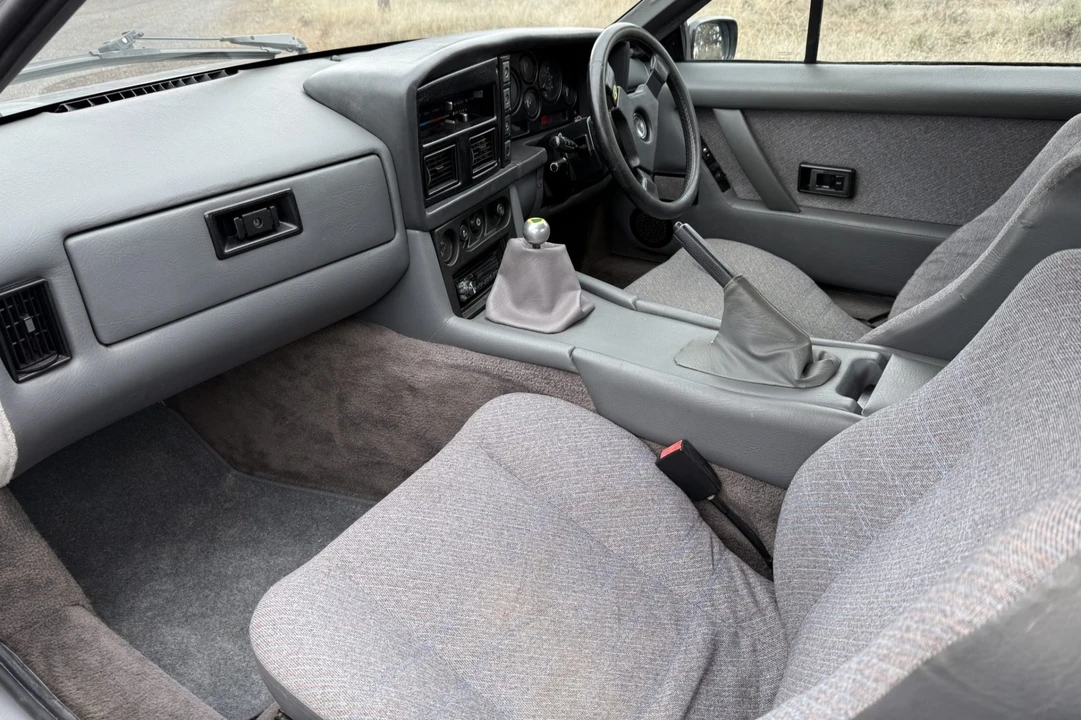 1988 Lotus - Image 4 of 8