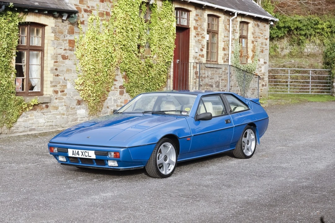1988 Lotus - Image 27 of 30