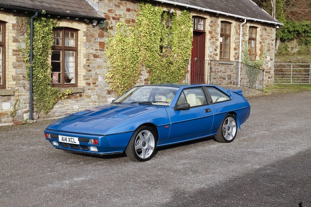 1988 Lotus - Image 21 of 30