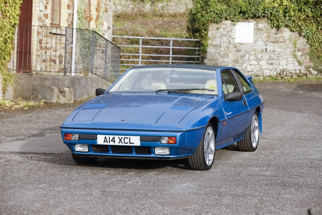 1988 Lotus - Image 17 of 30