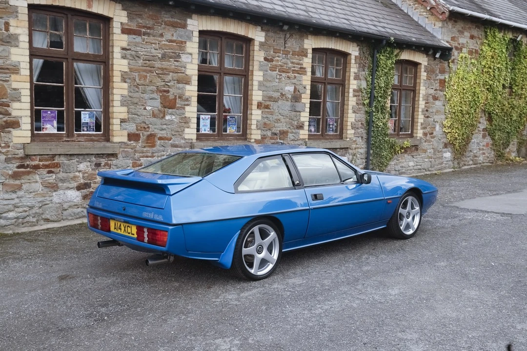 1988 Lotus - Image 15 of 30