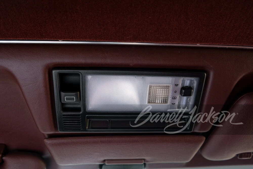 1988 Mercedes-Benz W126 S-Class Sedan - Image 13 of 31