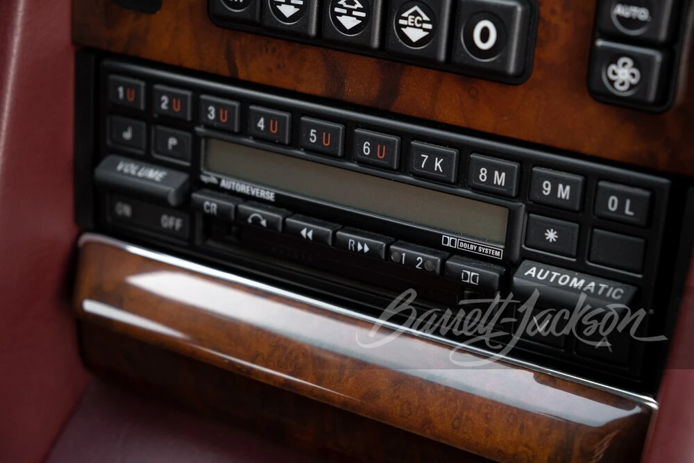 1988 Mercedes-Benz W126 S-Class Sedan - Image 19 of 31