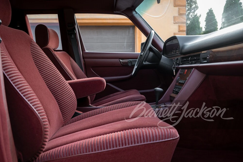 1988 Mercedes-Benz W126 S-Class Sedan - Image 9 of 31