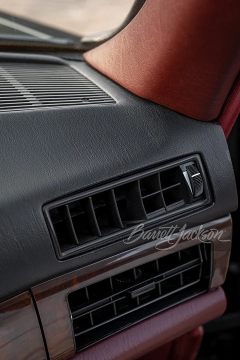 1988 Mercedes-Benz W126 S-Class Sedan - Image 14 of 31