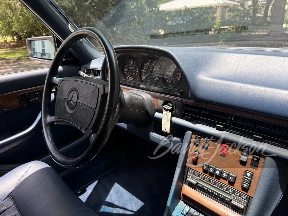 1988 Mercedes-Benz W126 S-Class Sedan - Image 13 of 31