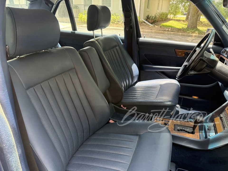 1988 Mercedes-Benz W126 S-Class Sedan - Image 14 of 31