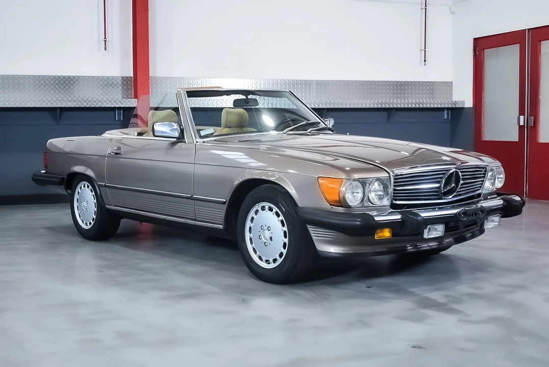 1988 Mercedes-Benz R107 SL-Class - Image 2 of 31