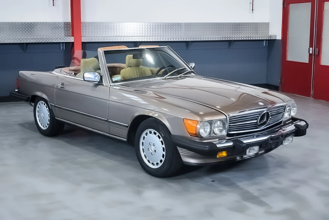 1988 Mercedes-Benz R107 SL-Class - Image 4 of 31