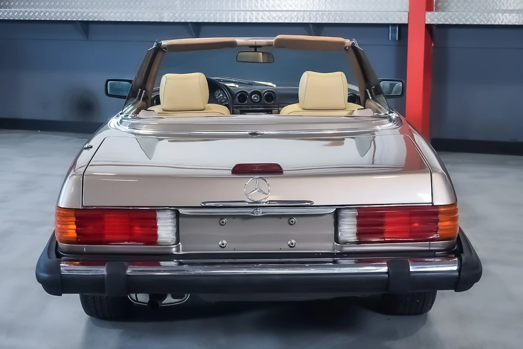 1988 Mercedes-Benz R107 SL-Class - Image 7 of 31