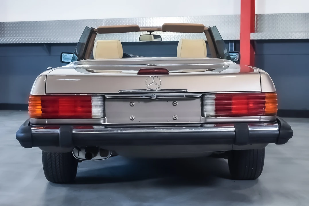 1988 Mercedes-Benz R107 SL-Class - Image 15 of 31