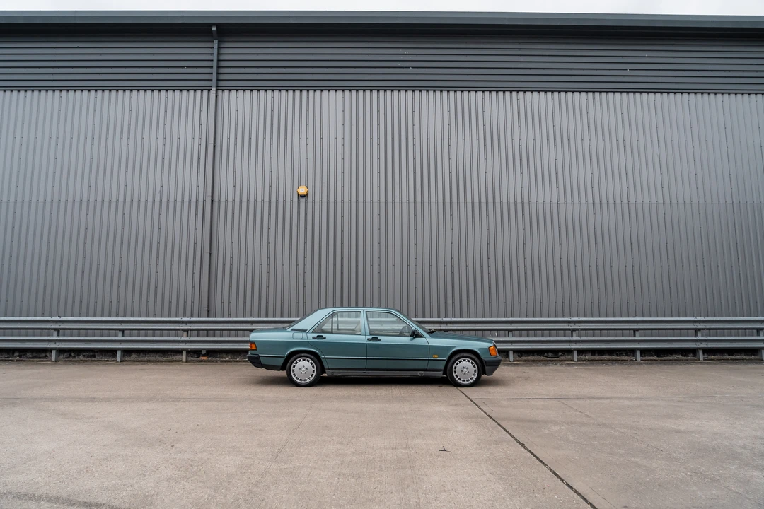 1988 Mercedes-Benz 190E - Image 15 of 31
