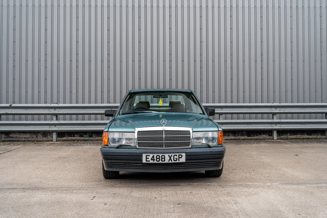 1988 Mercedes-Benz 190E - Image 3 of 31