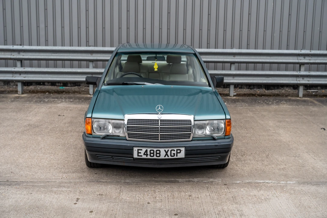 1988 Mercedes-Benz 190E - Image 11 of 31