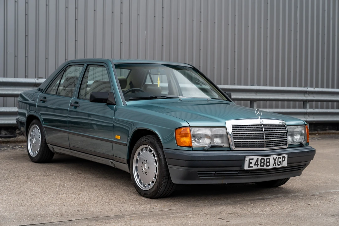 1988 Mercedes-Benz 190E - Image 18 of 31
